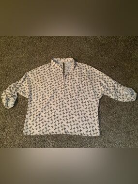 Zara Trafaluc butterfly design top, color: beige, size: M